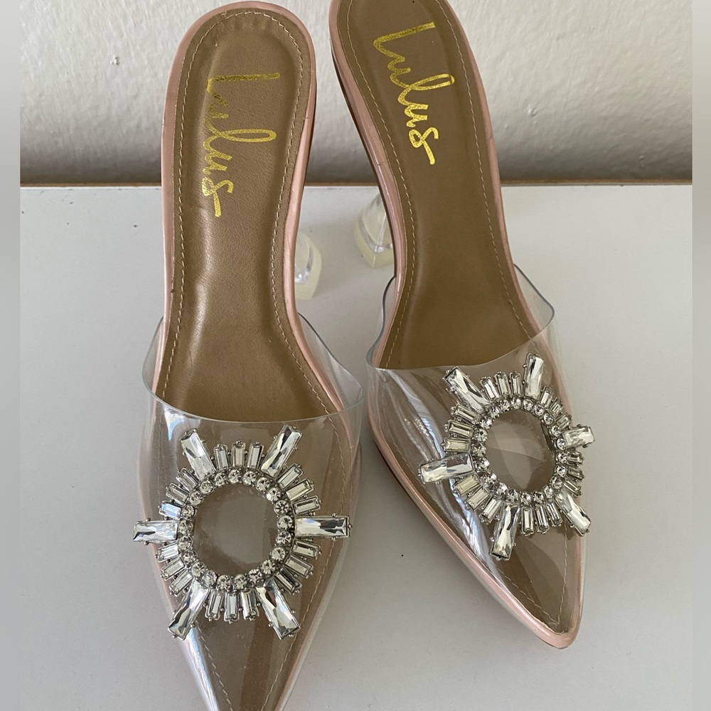 Lulus Nude Pointed-Toe Heels